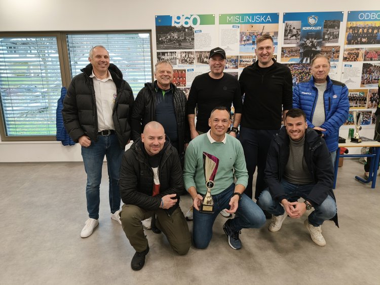 Tradicionalni turnir v dvoranski odbojki 2025