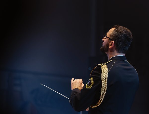21. dobrodelni koncert Policijskega orkestra z gostjo Moniko Avsenik