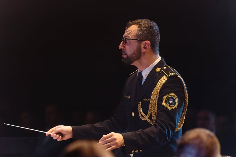 21. dobrodelni koncert Policijskega orkestra z gostjo Moniko Avsenik