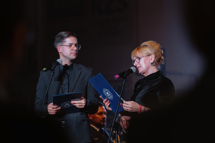 21. dobrodelni koncert Policijskega orkestra z gostjo Moniko Avsenik