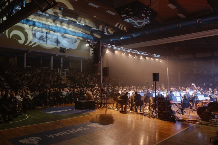 21. dobrodelni koncert Policijskega orkestra z gostjo Moniko Avsenik