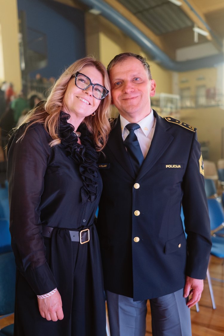 21. dobrodelni koncert Policijskega orkestra z gostjo Moniko Avsenik